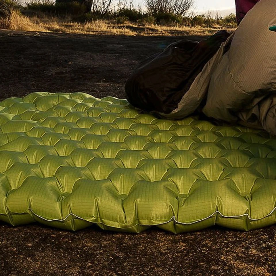 Sea To Summit Comfort Light Insulated Sleeping Mat (with Free Ai - Image 5